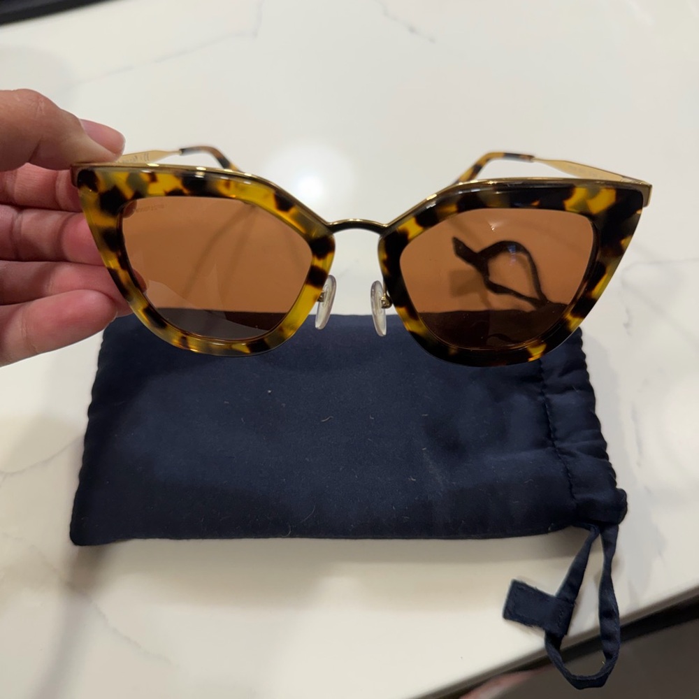 Prada Tortoiseshell Cat-Eye Sunglasses with Brown Lenses - Picture 2 of 7